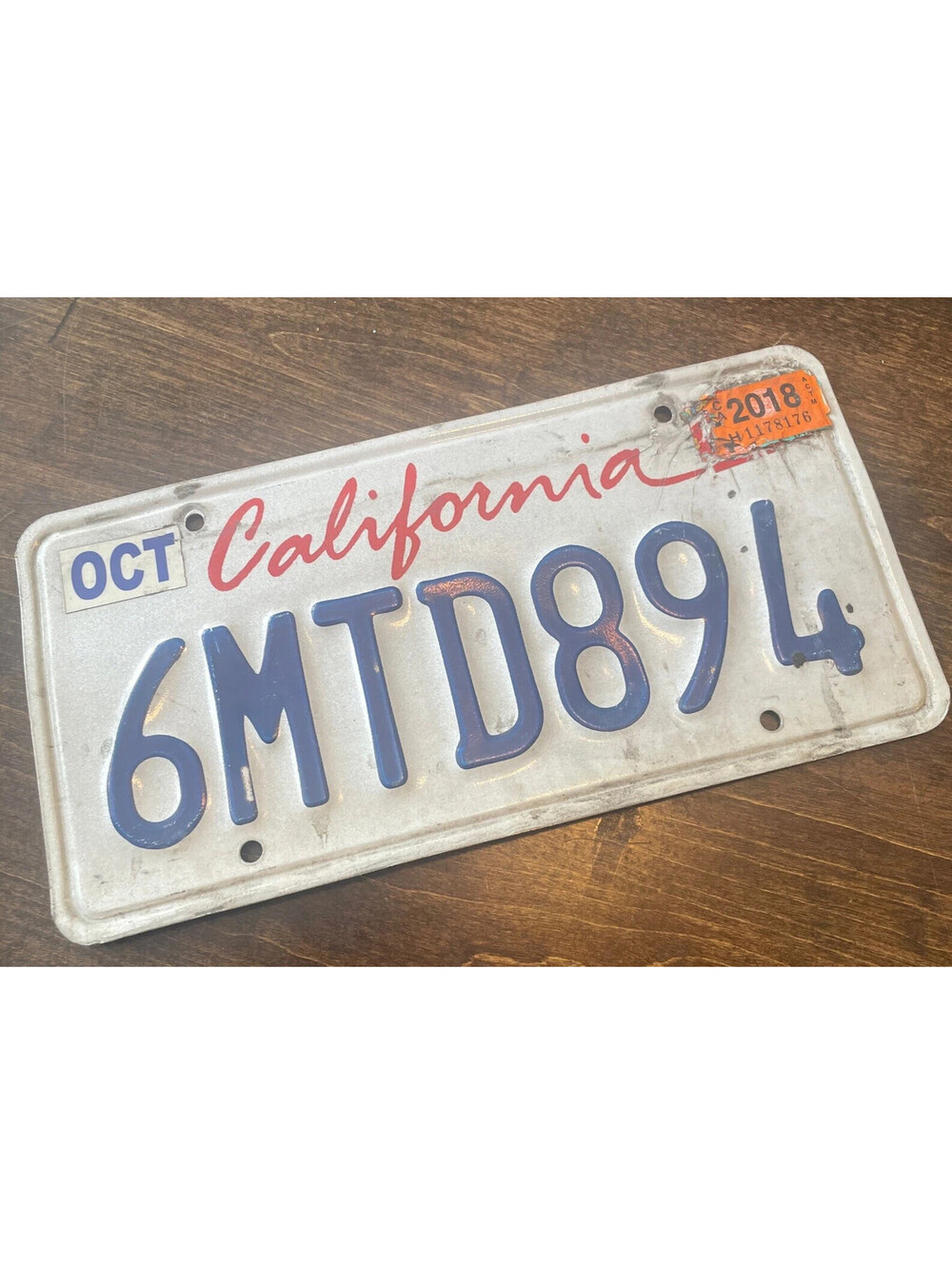 Share License Plate California CA Cali USA American Vintage Expired 2018 6MTD894